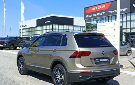 Volkswagen Tiguan II, 2021 год, 3 850 000 рублей, 8 фотография