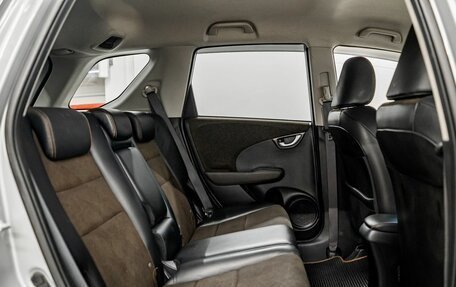 Honda Fit Shuttle I рестайлинг, 2013 год, 950 000 рублей, 8 фотография
