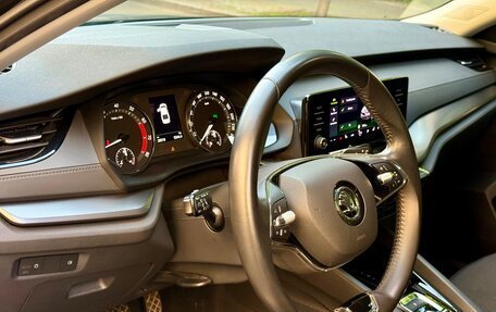 Skoda Octavia IV, 2021 год, 2 350 000 рублей, 17 фотография