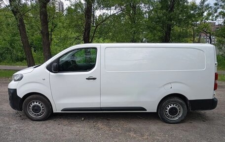 Peugeot Expert, 2022 год, 1 800 000 рублей, 4 фотография