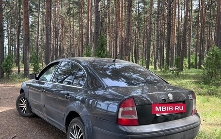 Skoda Superb III рестайлинг, 2007 год, 350 000 рублей, 3 фотография