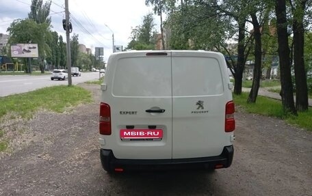 Peugeot Expert, 2022 год, 1 800 000 рублей, 9 фотография