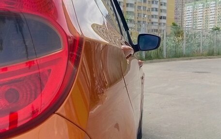 Hyundai Solaris II рестайлинг, 2015 год, 750 000 рублей, 14 фотография