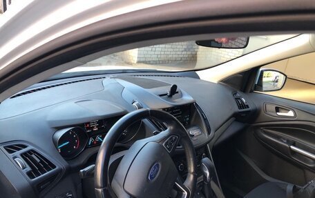 Ford Kuga III, 2018 год, 1 800 000 рублей, 5 фотография