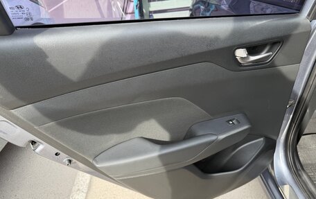 Hyundai Solaris II рестайлинг, 2017 год, 1 390 000 рублей, 25 фотография
