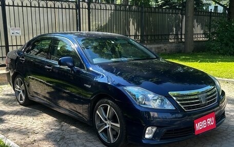 Toyota Crown, 2011 год, 1 600 000 рублей, 12 фотография