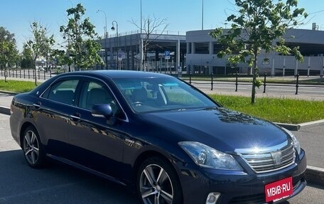 Toyota Crown, 2011 год, 1 600 000 рублей, 10 фотография