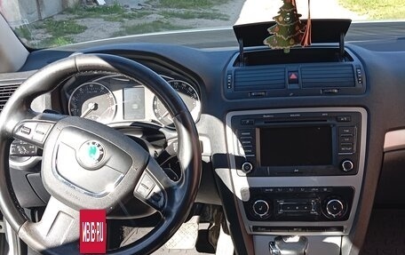 Skoda Octavia, 2011 год, 820 000 рублей, 2 фотография