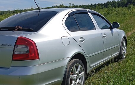Skoda Octavia, 2011 год, 820 000 рублей, 10 фотография