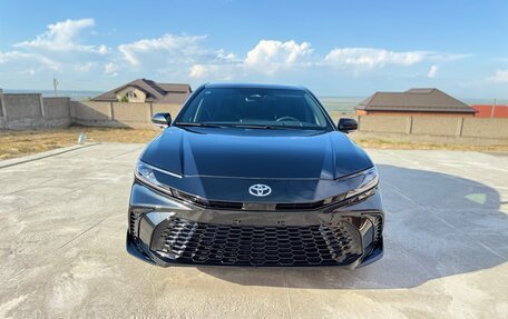 Toyota Camry, 2024 год, 2 740 000 рублей, 2 фотография