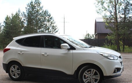 Hyundai ix35 I рестайлинг, 2011 год, 1 100 000 рублей, 4 фотография