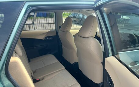Toyota Ractis II, 2012 год, 989 000 рублей, 13 фотография
