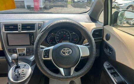 Toyota Ractis II, 2012 год, 989 000 рублей, 19 фотография