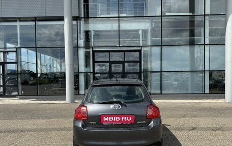 Toyota Auris II, 2008 год, 700 000 рублей, 3 фотография