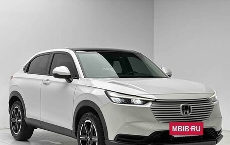 Honda Vezel, 2023 год, 1 653 911 рублей, 3 фотография