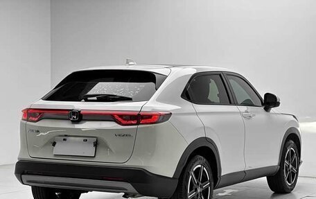 Honda Vezel, 2023 год, 1 653 911 рублей, 8 фотография