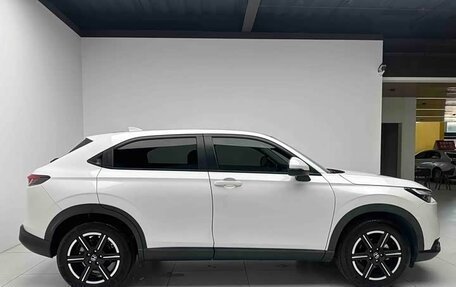 Honda Vezel, 2023 год, 1 653 911 рублей, 9 фотография