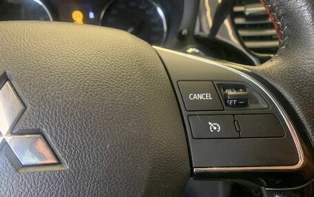 Mitsubishi Outlander III рестайлинг 3, 2019 год, 2 510 500 рублей, 17 фотография