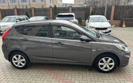 Hyundai Solaris II рестайлинг, 2013 год, 998 000 рублей, 10 фотография