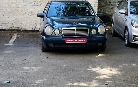 Mercedes-Benz E-Класс, 1999 год, 410 000 рублей, 7 фотография