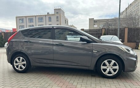 Hyundai Solaris II рестайлинг, 2013 год, 998 000 рублей, 17 фотография