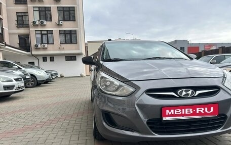 Hyundai Solaris II рестайлинг, 2013 год, 998 000 рублей, 14 фотография