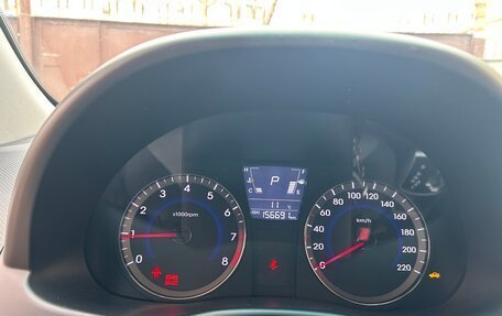 Hyundai Solaris II рестайлинг, 2013 год, 998 000 рублей, 21 фотография