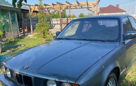 BMW 5 серия, 1989 год, 150 000 рублей, 2 фотография
