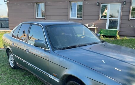 BMW 5 серия, 1989 год, 150 000 рублей, 3 фотография