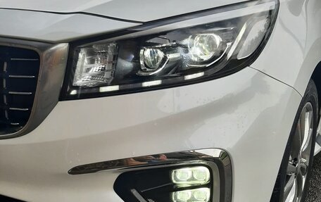 KIA Carnival III, 2018 год, 3 250 000 рублей, 4 фотография