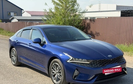 KIA K5, 2021 год, 2 300 000 рублей, 4 фотография