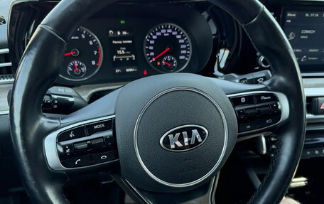 KIA K5, 2021 год, 2 300 000 рублей, 18 фотография