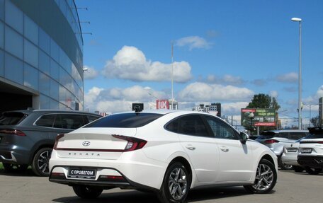 Hyundai Sonata VIII, 2021 год, 2 160 000 рублей, 5 фотография