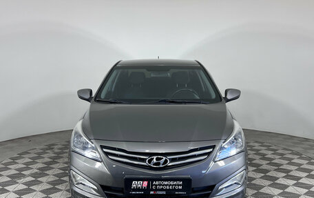 Hyundai Solaris II рестайлинг, 2015 год, 1 120 000 рублей, 1 фотография