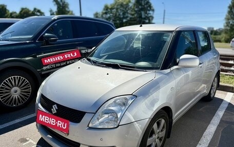 Suzuki Swift III, 2010 год, 629 000 рублей, 1 фотография