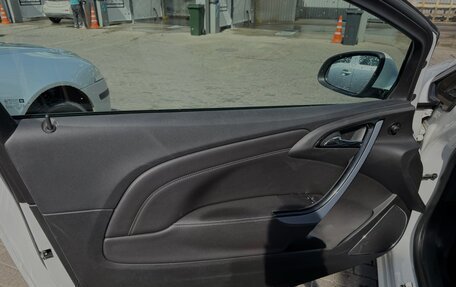 Opel Astra J, 2014 год, 999 999 рублей, 18 фотография