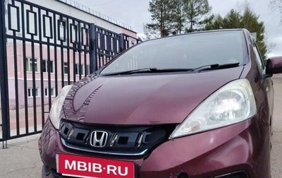 Honda Fit Shuttle I рестайлинг, 2013 год, 900 000 рублей, 1 фотография