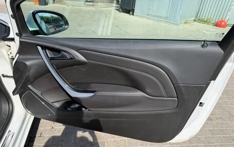 Opel Astra J, 2014 год, 999 999 рублей, 19 фотография