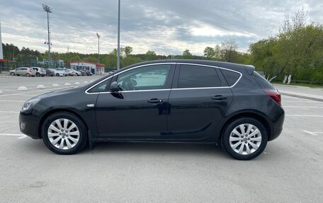 Opel Astra J, 2011 год, 690 000 рублей, 3 фотография