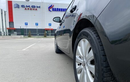 Opel Astra J, 2011 год, 690 000 рублей, 11 фотография