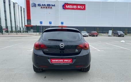 Opel Astra J, 2011 год, 690 000 рублей, 7 фотография