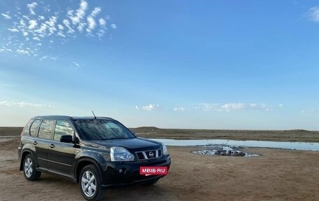 Nissan X-Trail, 2010 год, 1 150 000 рублей, 2 фотография
