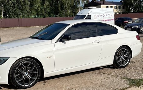 BMW 3 серия, 2010 год, 1 050 000 рублей, 3 фотография