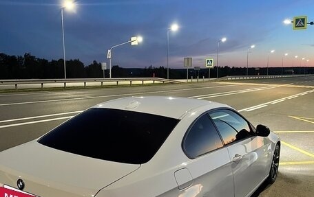 BMW 3 серия, 2010 год, 1 050 000 рублей, 2 фотография