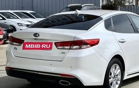 KIA K5 II, 2017 год, 1 750 000 рублей, 8 фотография