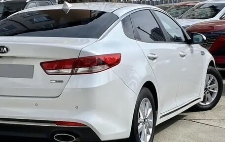 KIA K5 II, 2017 год, 1 750 000 рублей, 23 фотография