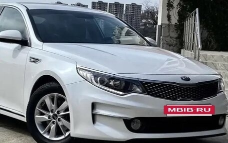 KIA K5 II, 2017 год, 1 750 000 рублей, 5 фотография