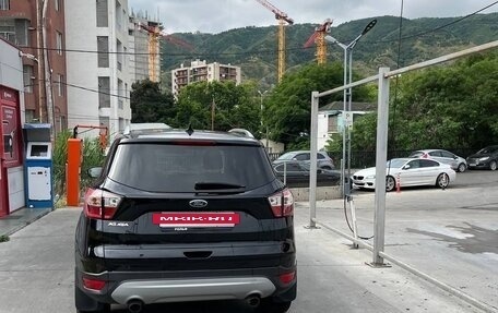 Ford Kuga III, 2017 год, 1 790 000 рублей, 4 фотография