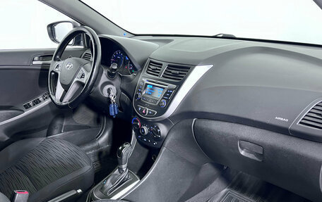 Hyundai Solaris II рестайлинг, 2015 год, 1 120 000 рублей, 10 фотография