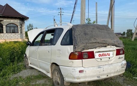 Toyota Ipsum II, 1997 год, 270 000 рублей, 3 фотография